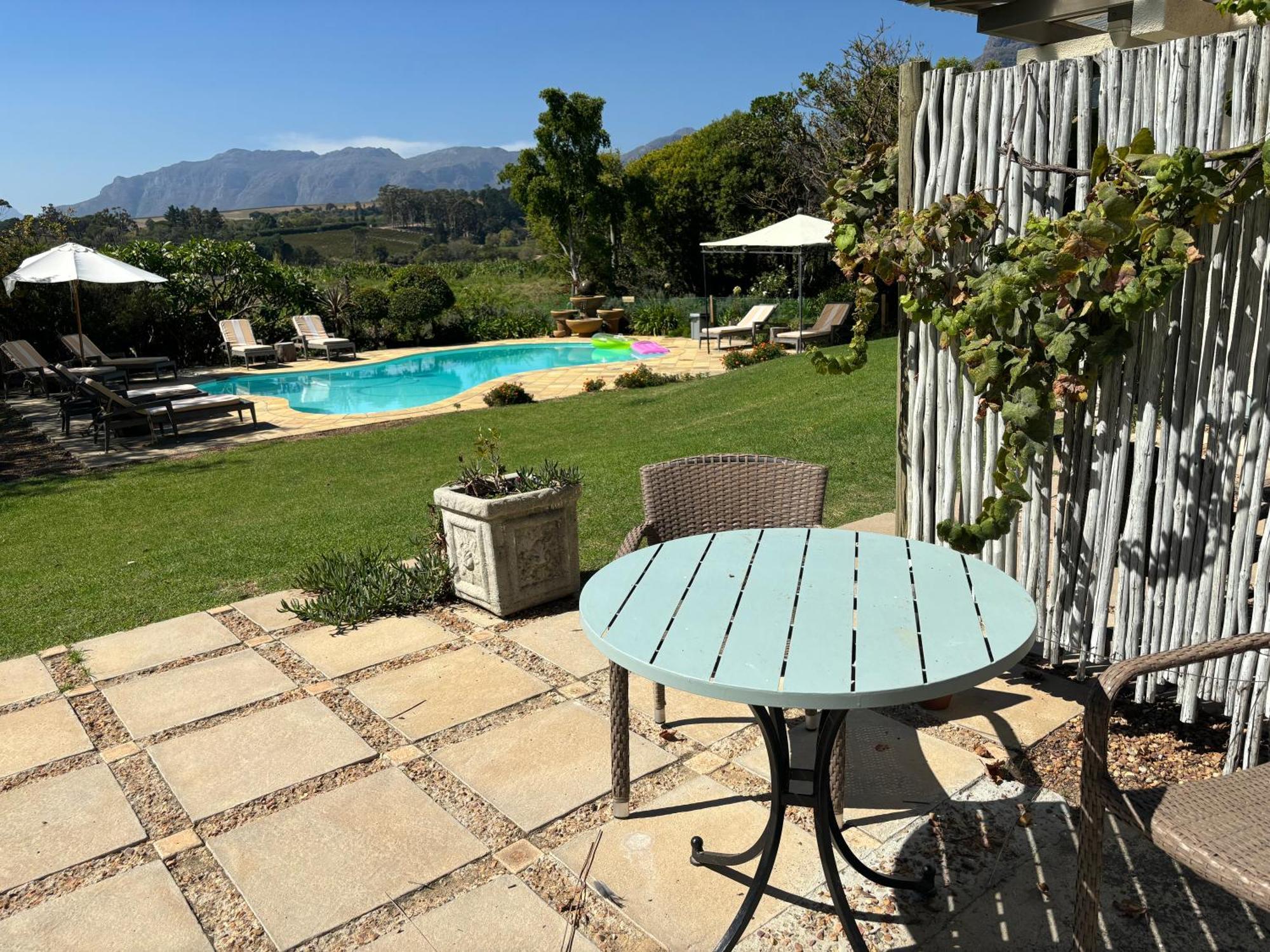 סטלנבוש In The Vine Country Manor Guesthouse מראה חיצוני תמונה